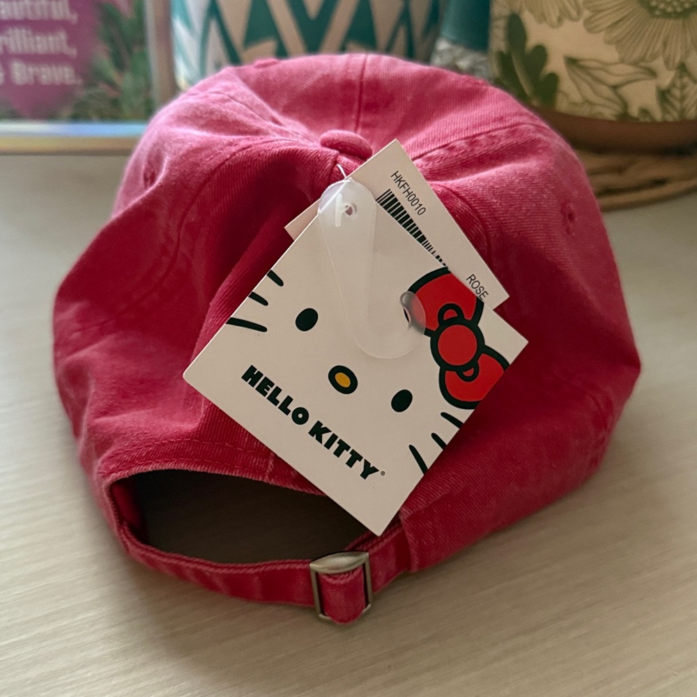 Hello Kitty Cap - Picture 3 of 3